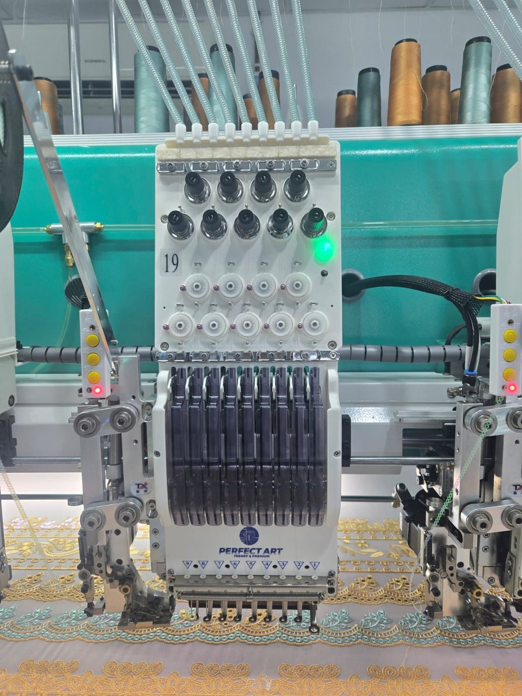 Easy cording device